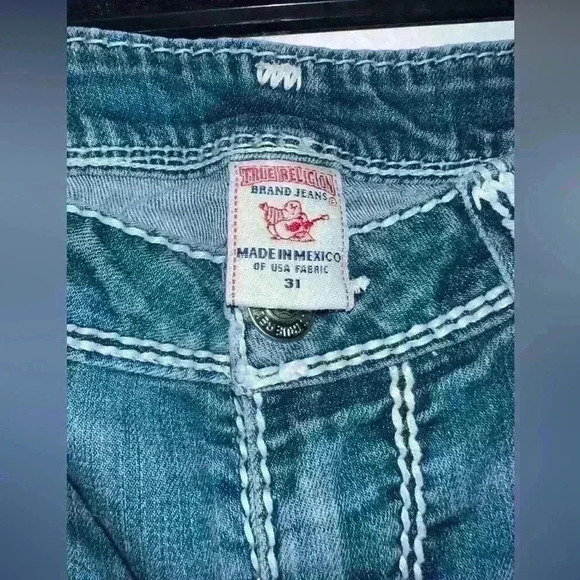 True Religion Jeans, Fashion For The Senses, Size 31 X 36 Bootcut - Picture 3 of 4